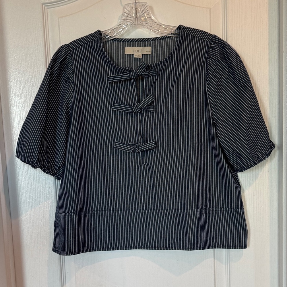 NWT - LOFT Petite Striped Chambray Bow Navy and White Striped Top